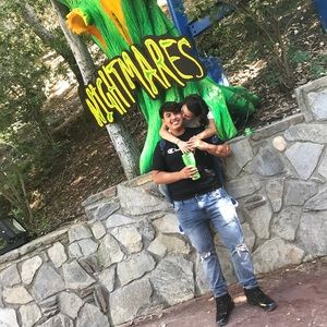 Meet your Posher, Destiny